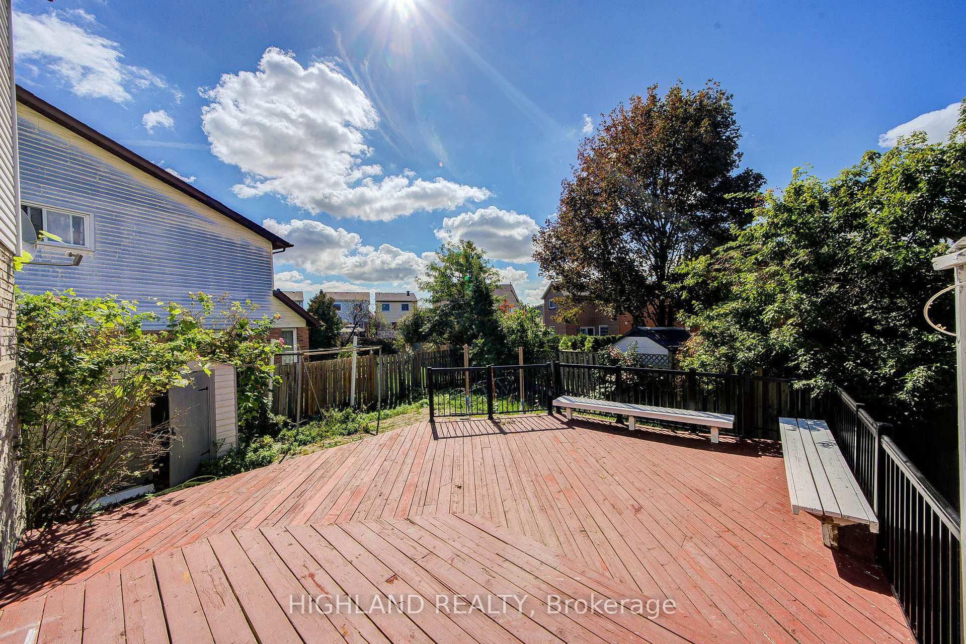 Photo 17 of 4066 Wycliffe Way, Mississauga, Creditview — HOMEH