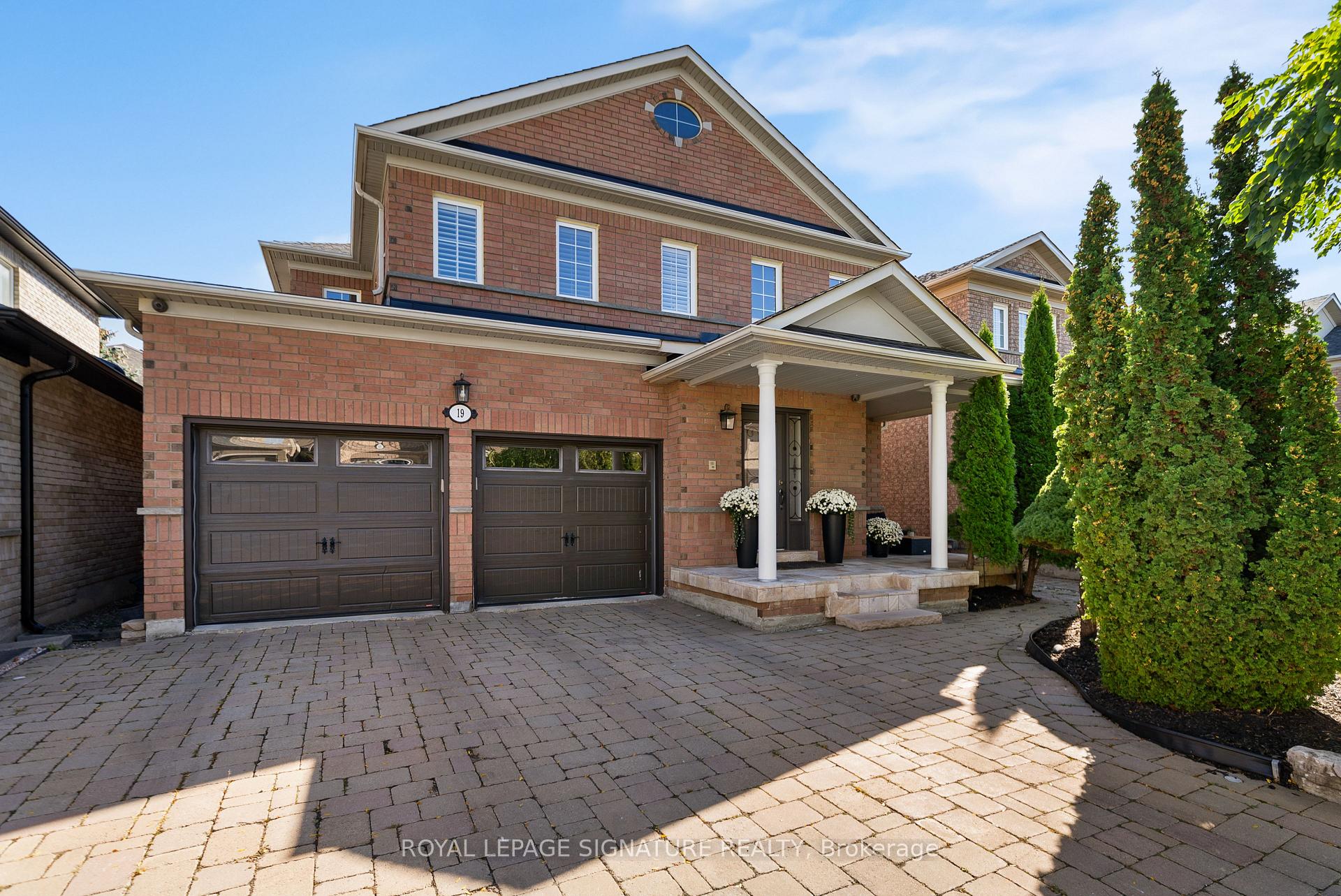 Photo 2 of 19 Dace Drive, Vaughan, Vellore Village — HOMEH