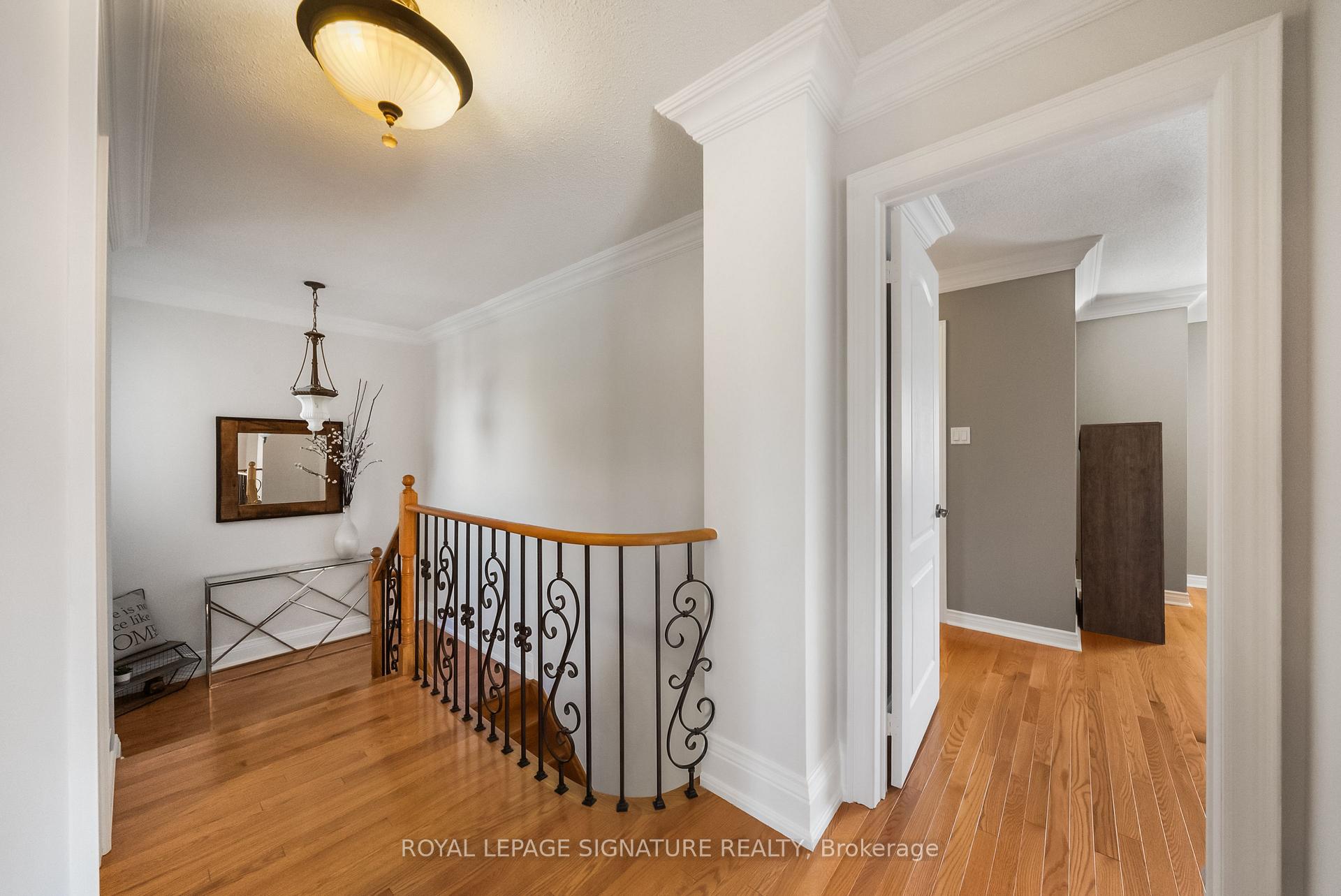 Photo 20 of 19 Dace Drive, Vaughan, Vellore Village — HOMEH