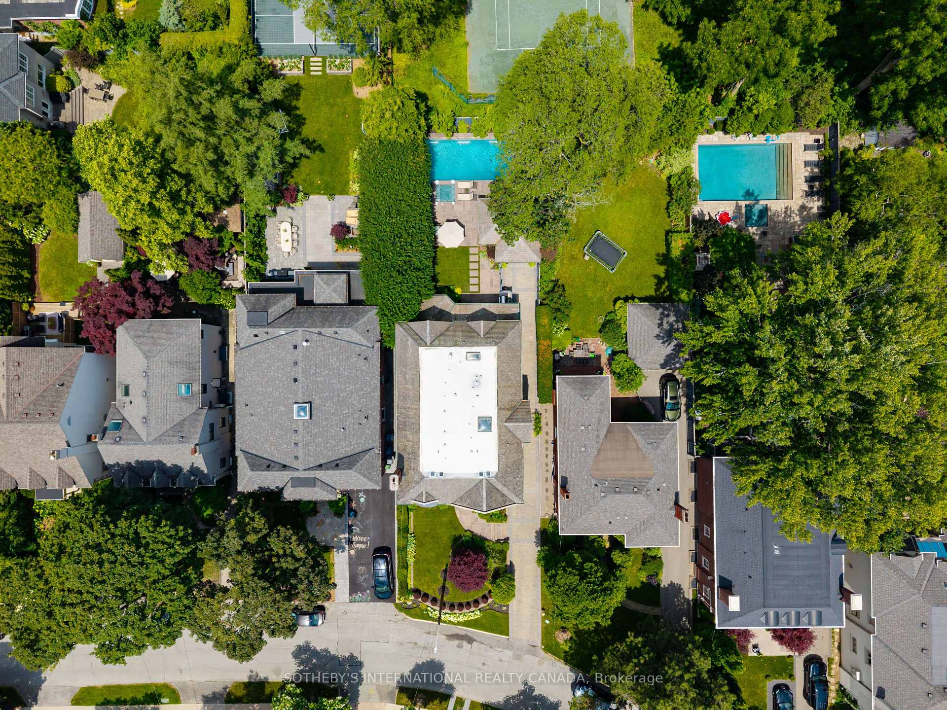 Photo 50 of 50 Queen Marys Drive, Etobicoke, Kingsway South — HOMEH