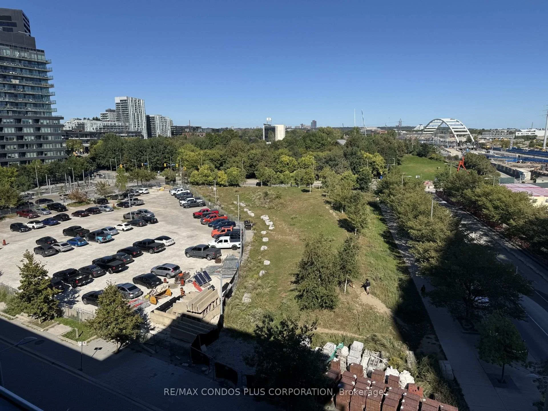 Photo 3 of Unit S705, 180 Mill Street, Toronto, Waterfront Communities — HOMEH
