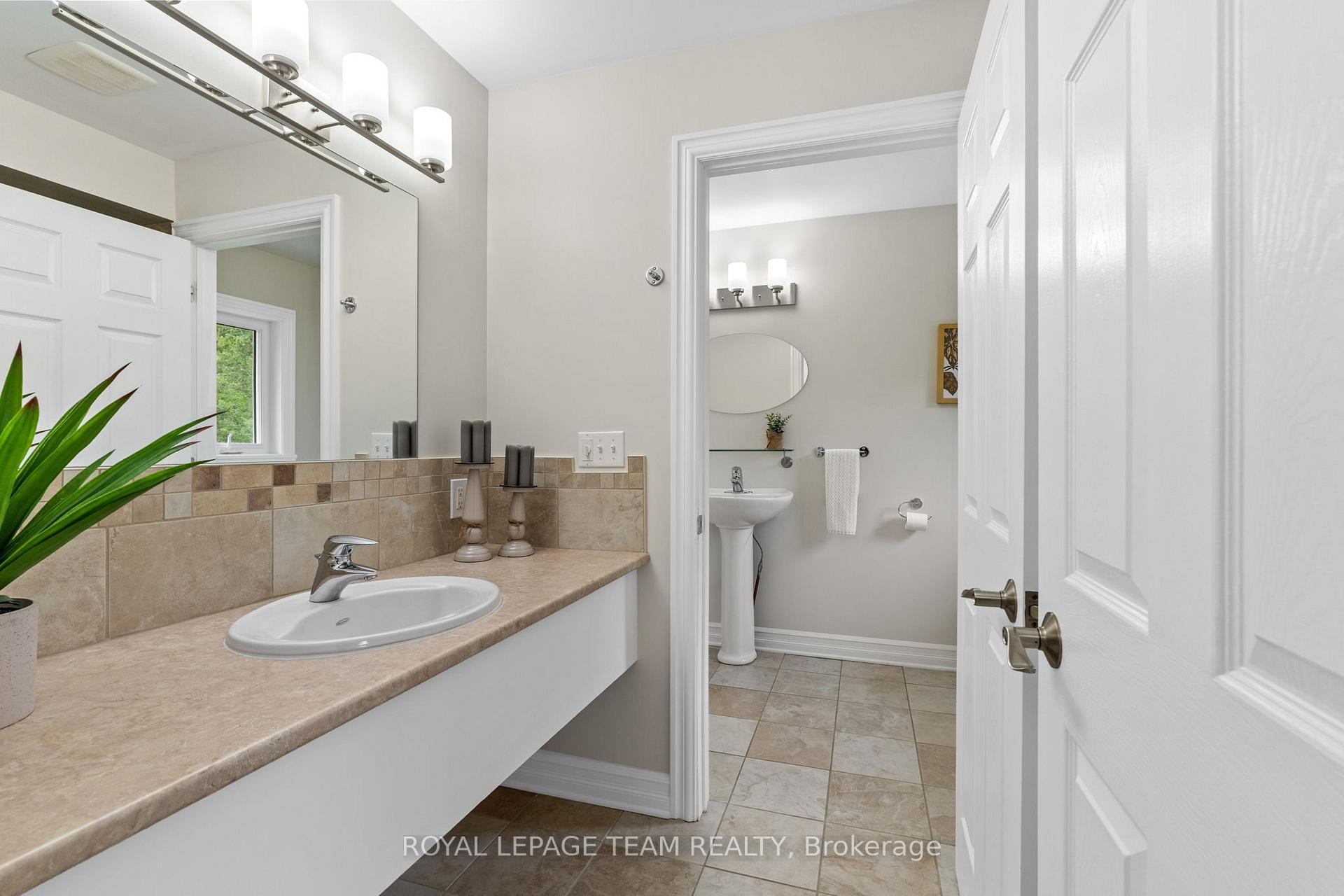 Photo 36 of 1526 Carsonby Road E, Ottawa, Manotick South to Roger Stevens — HOMEH