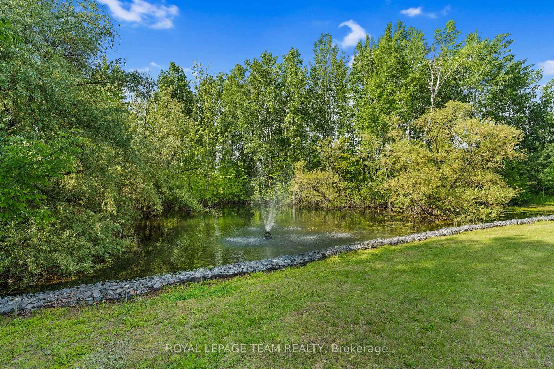 Photo 44 of 1526 Carsonby Road E, Ottawa, Manotick South to Roger Stevens — HOMEH