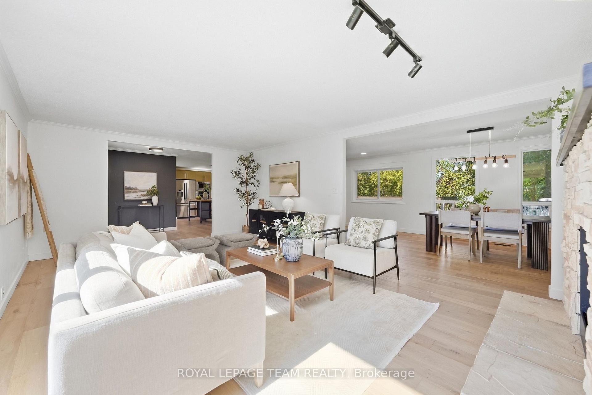 Photo 10 of 1819 Rideau Road, Ottawa, Riverside South — HOMEH