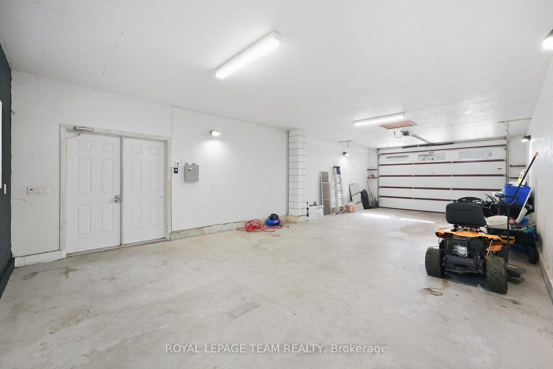 Photo 35 of 1819 Rideau Road, Ottawa, Riverside South — HOMEH