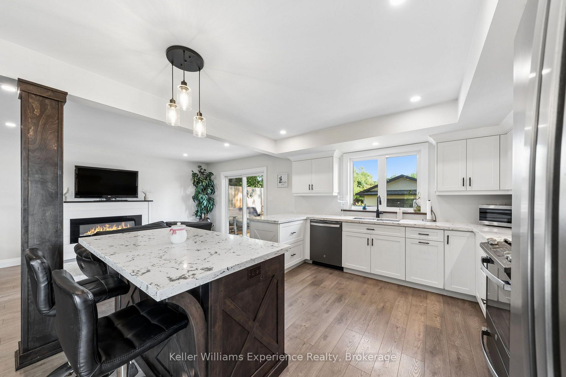 Photo 7 of 38 Payette Drive, Penetanguishene — HOMEH