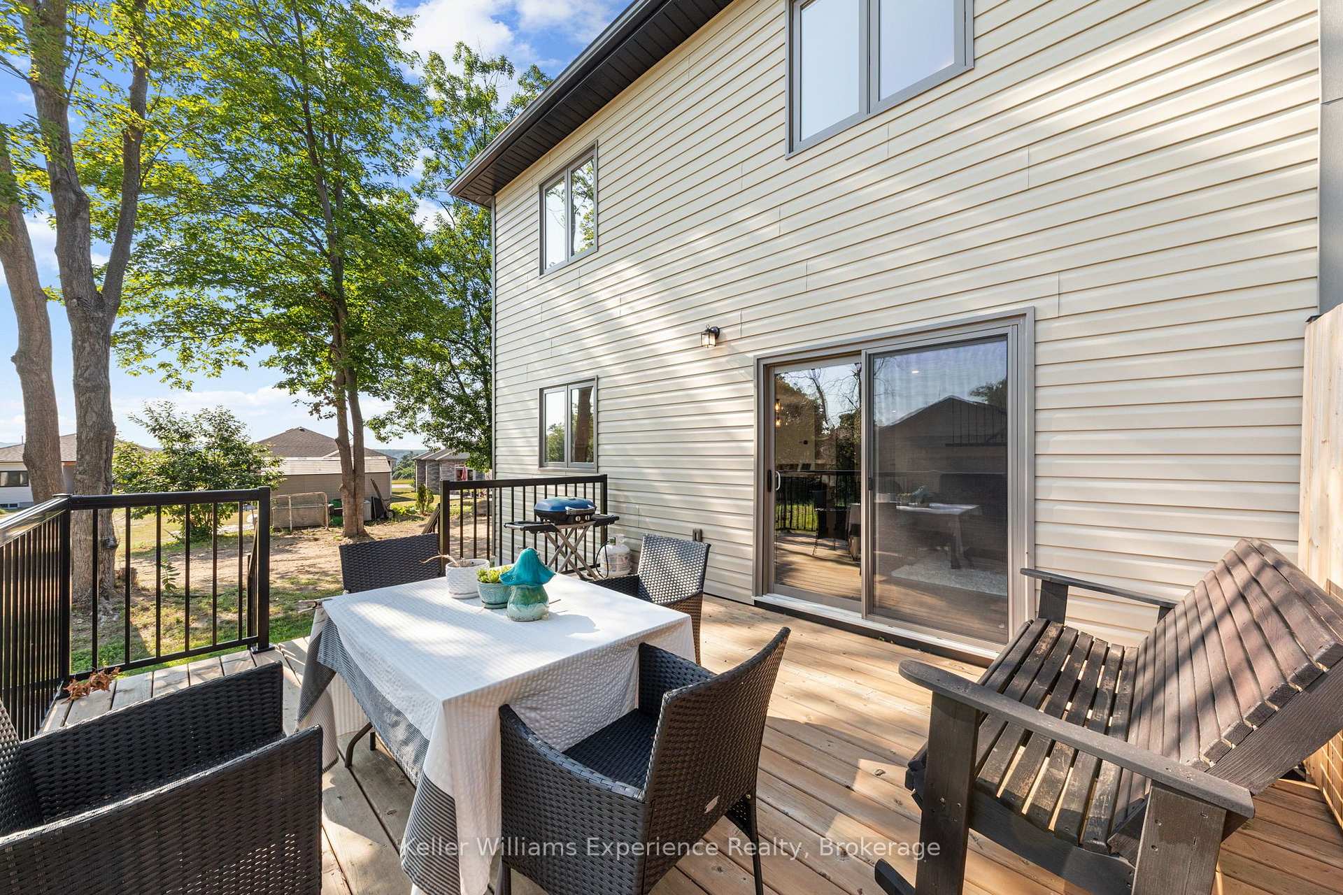 Photo 20 of 38 Payette Drive, Penetanguishene — HOMEH