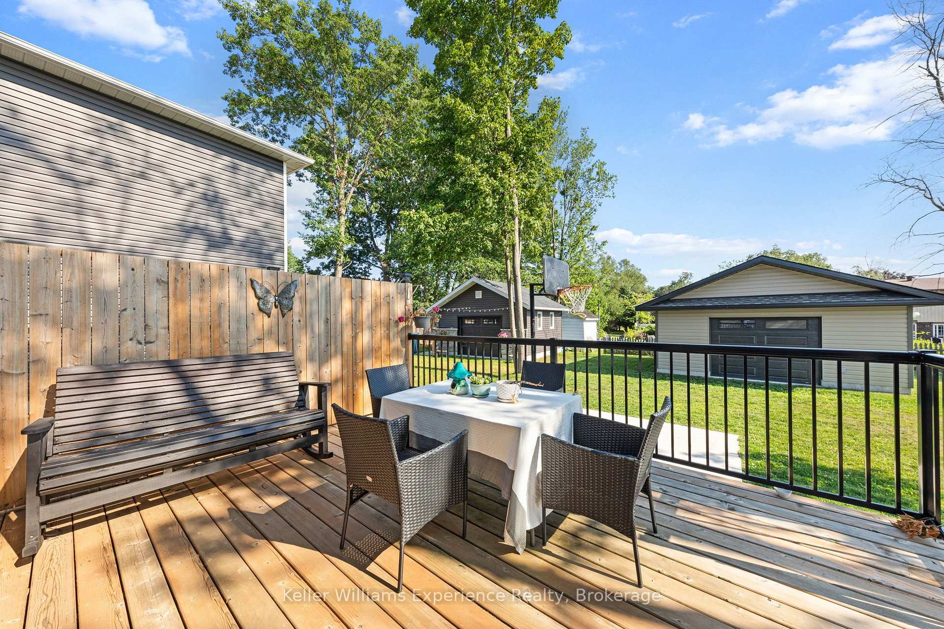 Photo 21 of 38 Payette Drive, Penetanguishene — HOMEH