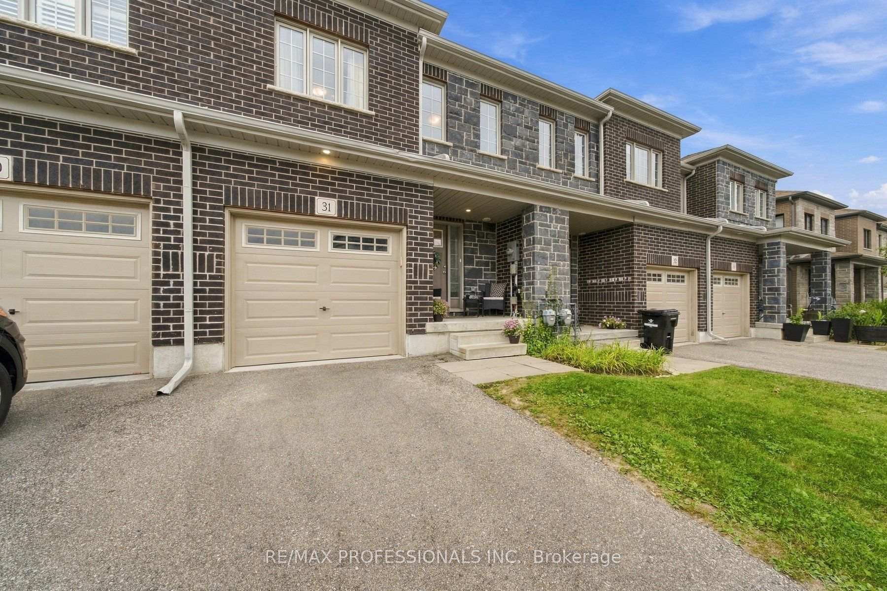 Photo 4 of Unit 31, 135 Hardcastle Drive, Cambridge, Blair Road — HOMEH