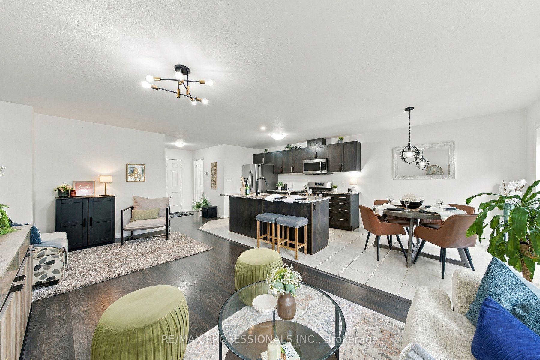 Photo 13 of Unit 31, 135 Hardcastle Drive, Cambridge, Blair Road — HOMEH
