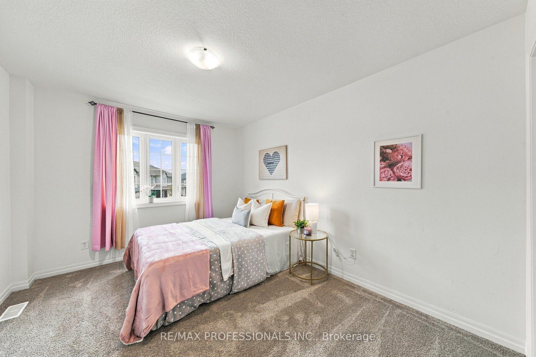 Photo 16 of Unit 31, 135 Hardcastle Drive, Cambridge, Blair Road — HOMEH
