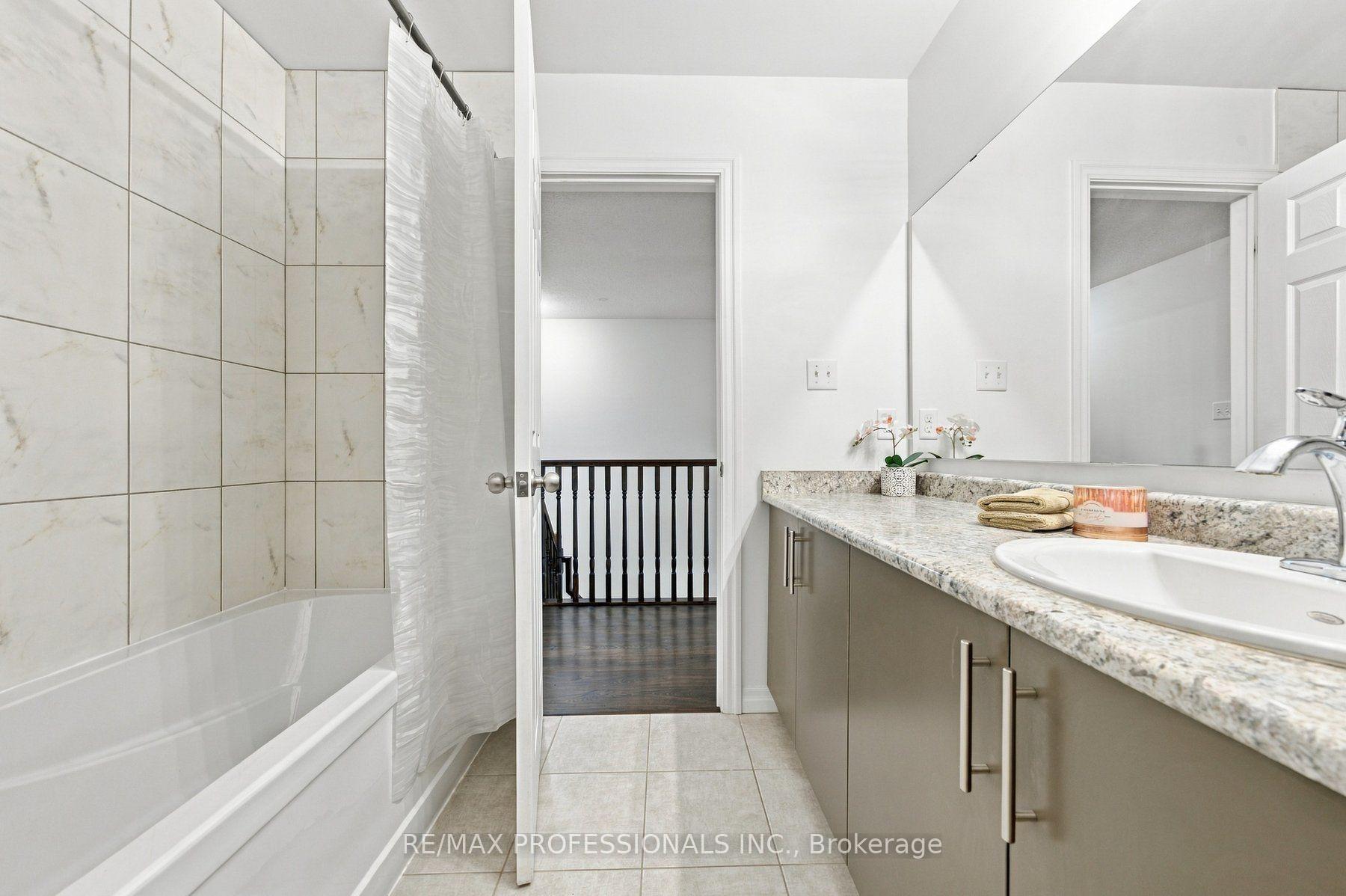 Photo 18 of Unit 31, 135 Hardcastle Drive, Cambridge, Blair Road — HOMEH