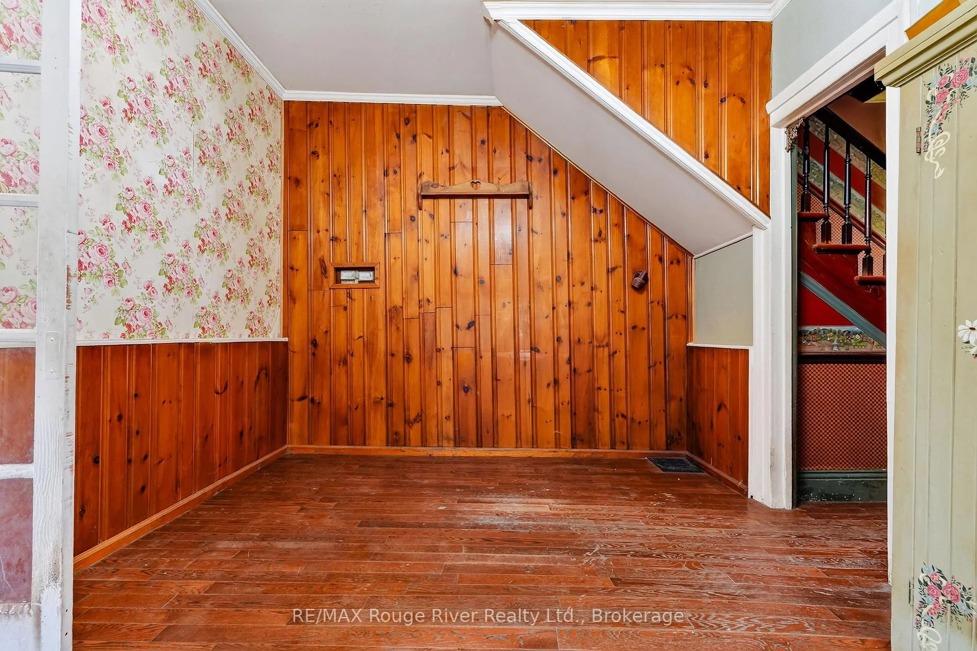 Photo 14 of 3756 Burnham Street N, Hamilton Township, Rural Hamilton — HOMEH