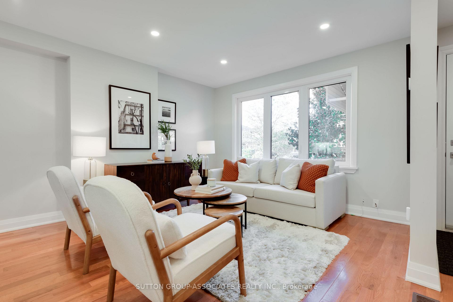 Photo 5 of 21 Belvidere Avenue, Toronto, Humewood-Cedarvale — HOMEH