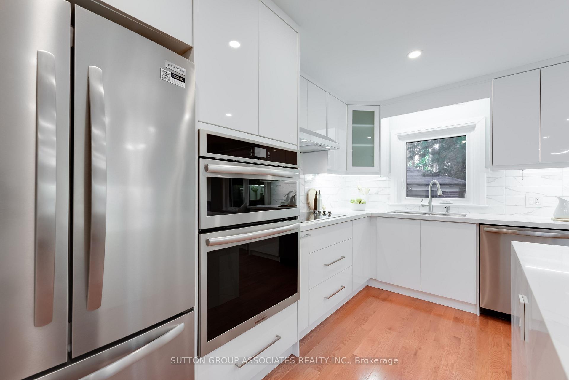Photo 11 of 21 Belvidere Avenue, Toronto, Humewood-Cedarvale — HOMEH