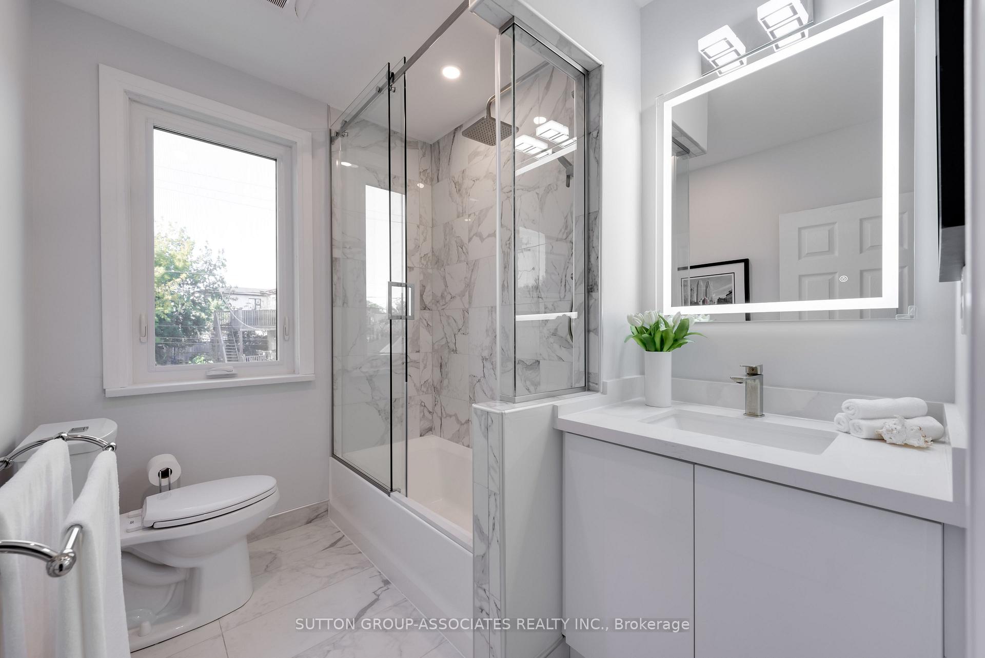 Photo 16 of 21 Belvidere Avenue, Toronto, Humewood-Cedarvale — HOMEH