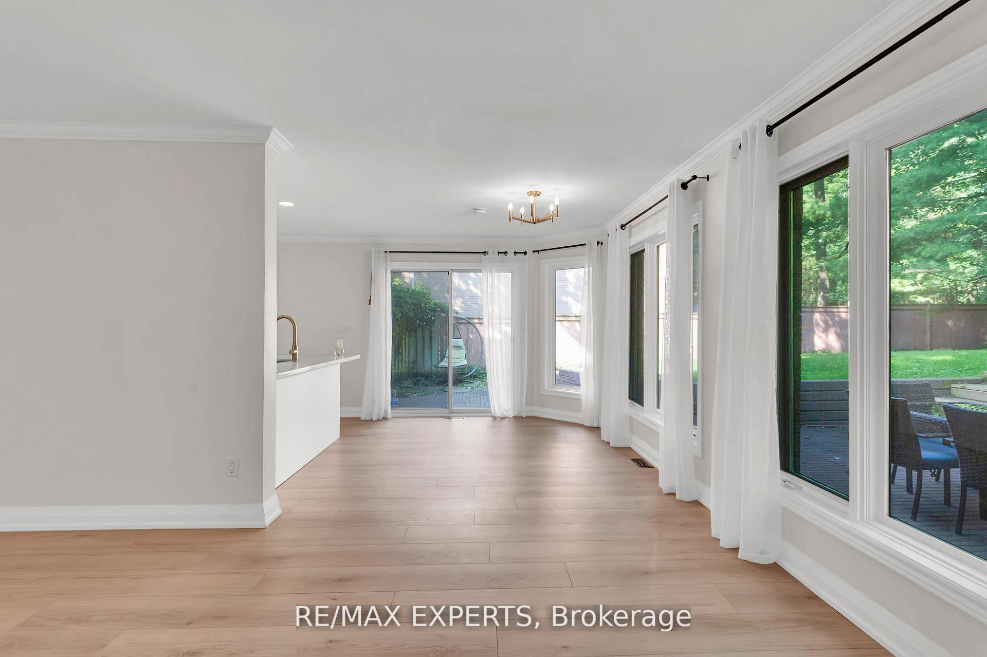 Photo 15 of 14 Alana Drive, Springwater, Centre Vespra — HOMEH