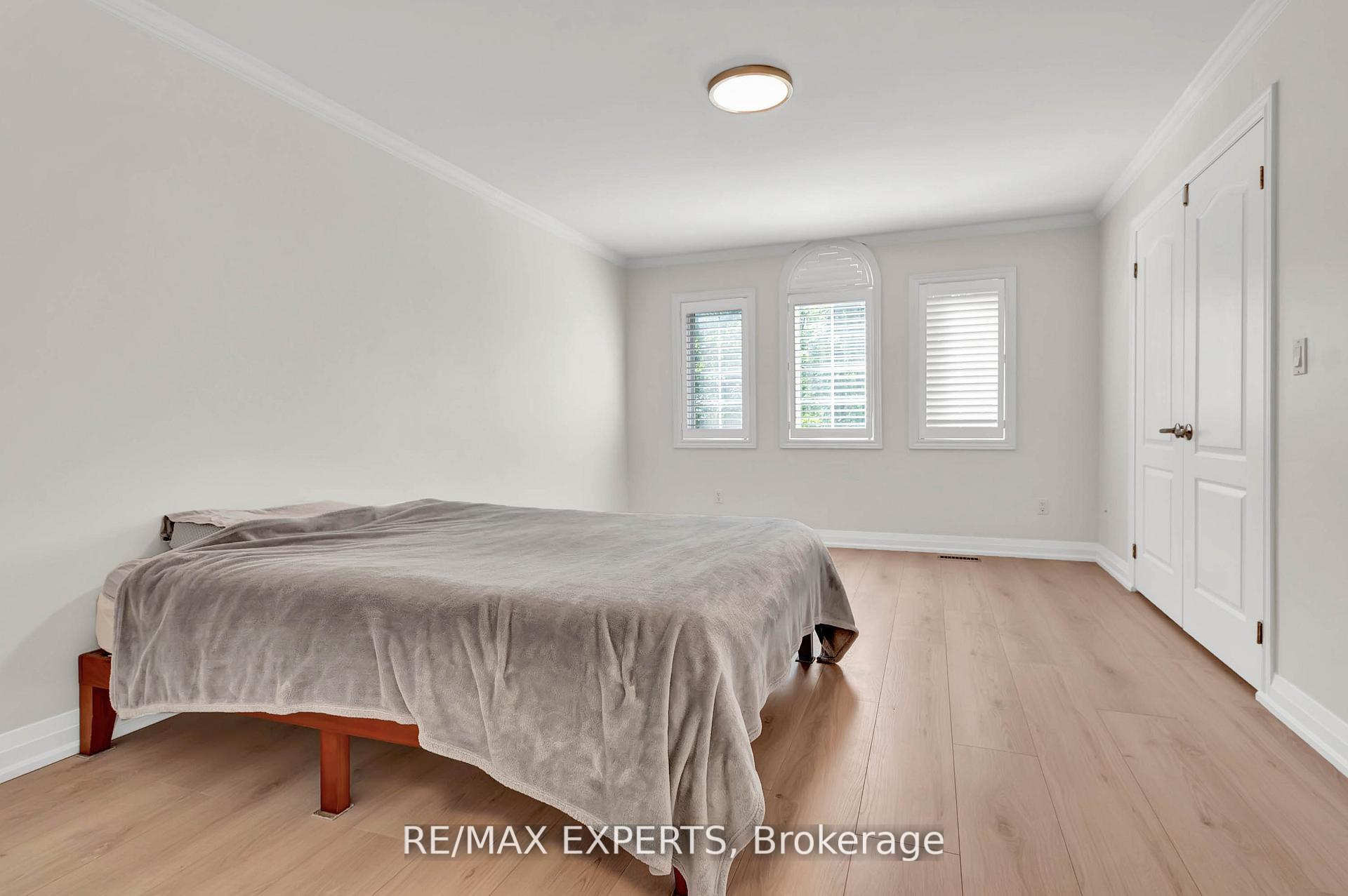 Photo 21 of 14 Alana Drive, Springwater, Centre Vespra — HOMEH