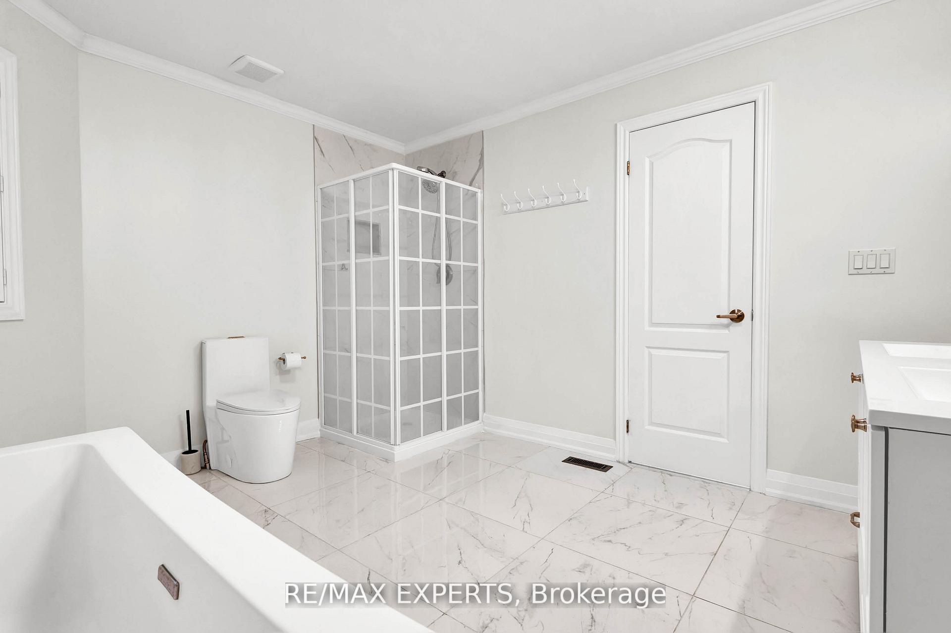Photo 24 of 14 Alana Drive, Springwater, Centre Vespra — HOMEH