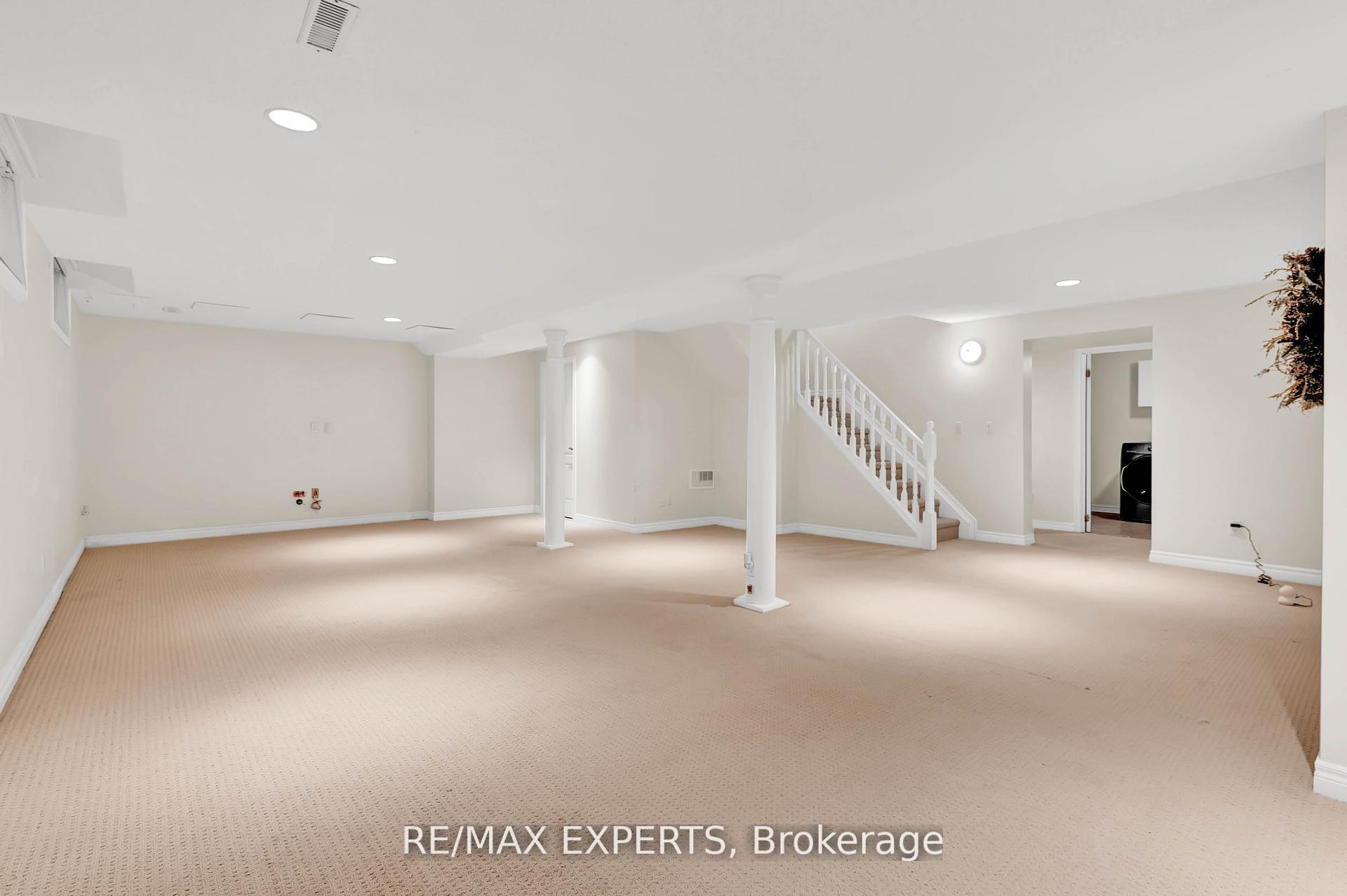 Photo 31 of 14 Alana Drive, Springwater, Centre Vespra — HOMEH