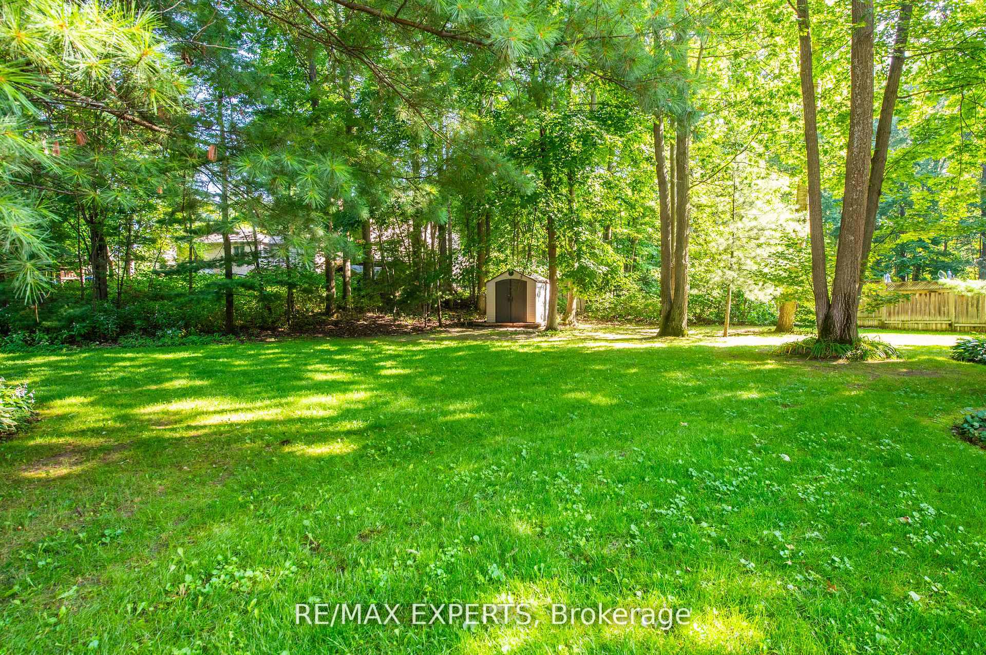 Photo 38 of 14 Alana Drive, Springwater, Centre Vespra — HOMEH