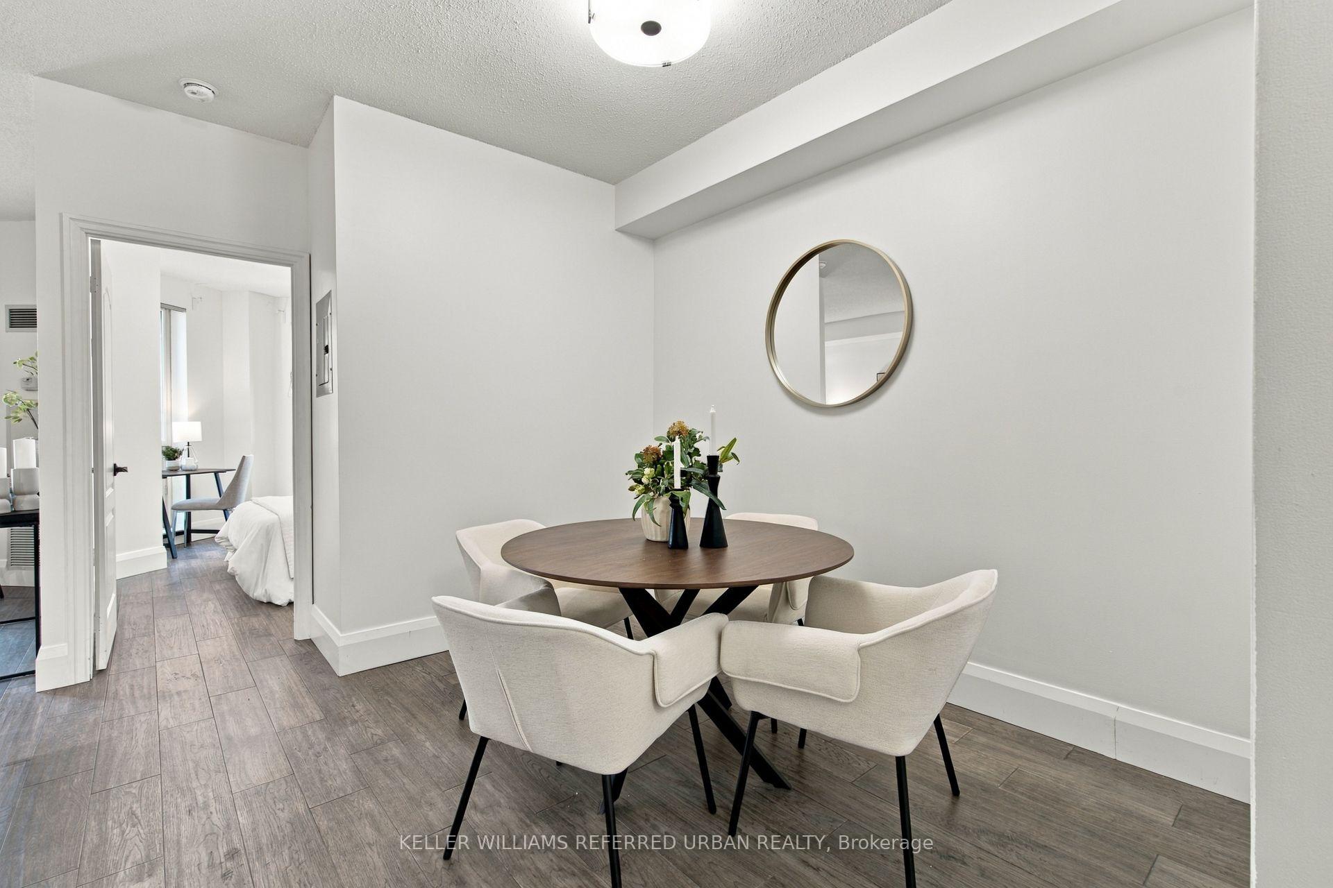Photo 15 of Unit 912, 2219 Lake Shore Boulevard W, Etobicoke, Mimico — HOMEH