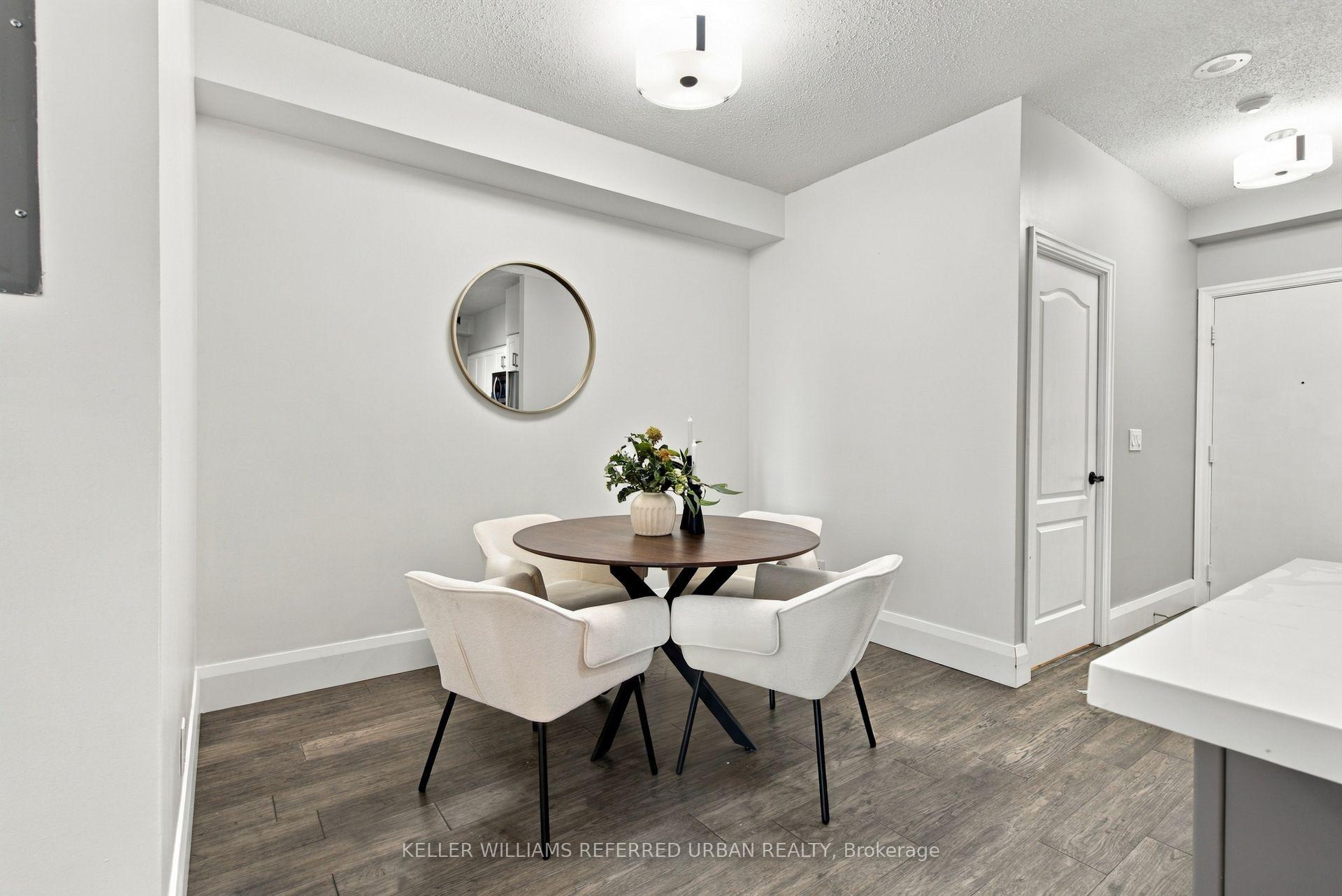 Photo 16 of Unit 912, 2219 Lake Shore Boulevard W, Etobicoke, Mimico — HOMEH