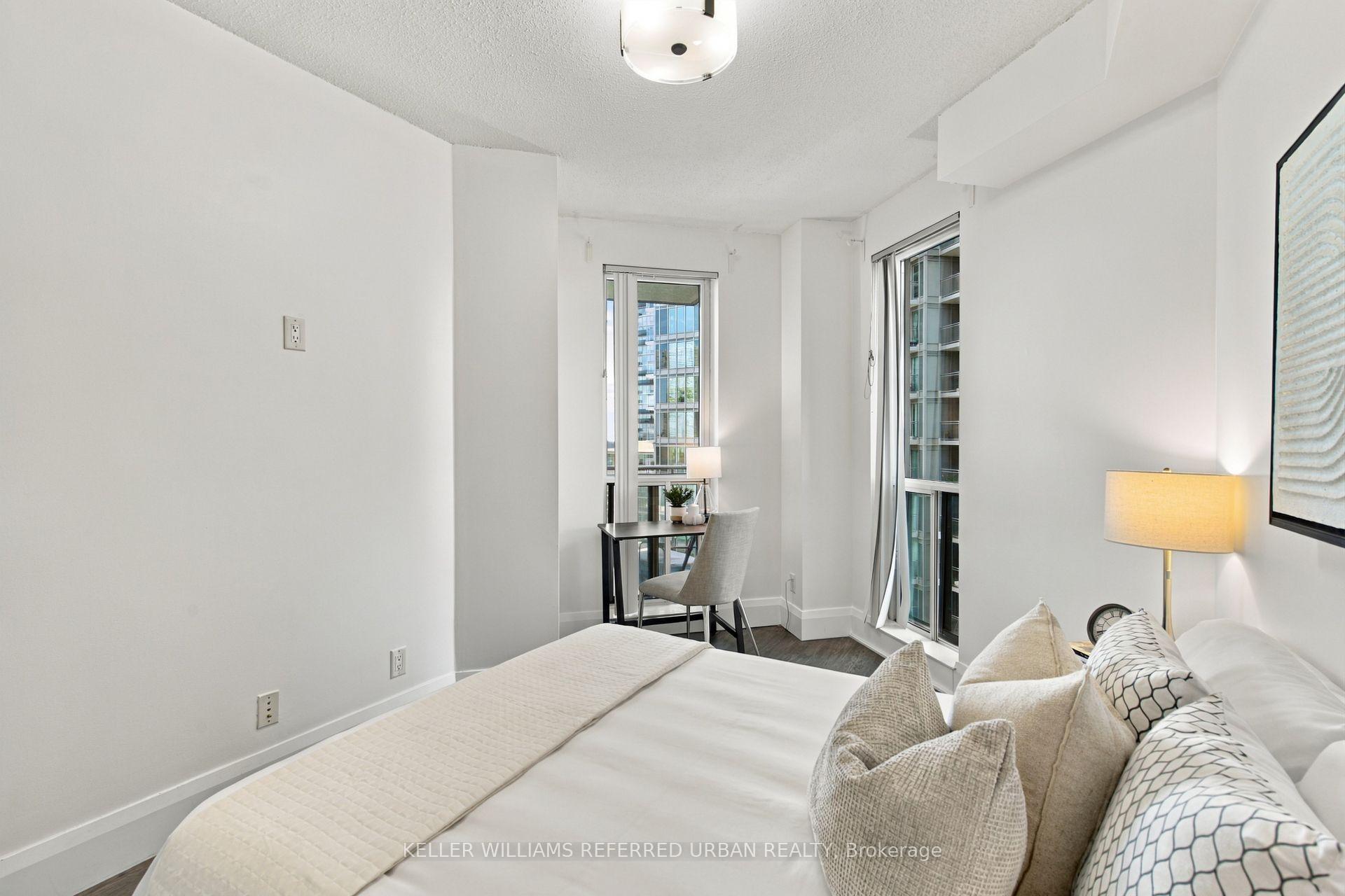 Photo 23 of Unit 912, 2219 Lake Shore Boulevard W, Etobicoke, Mimico — HOMEH
