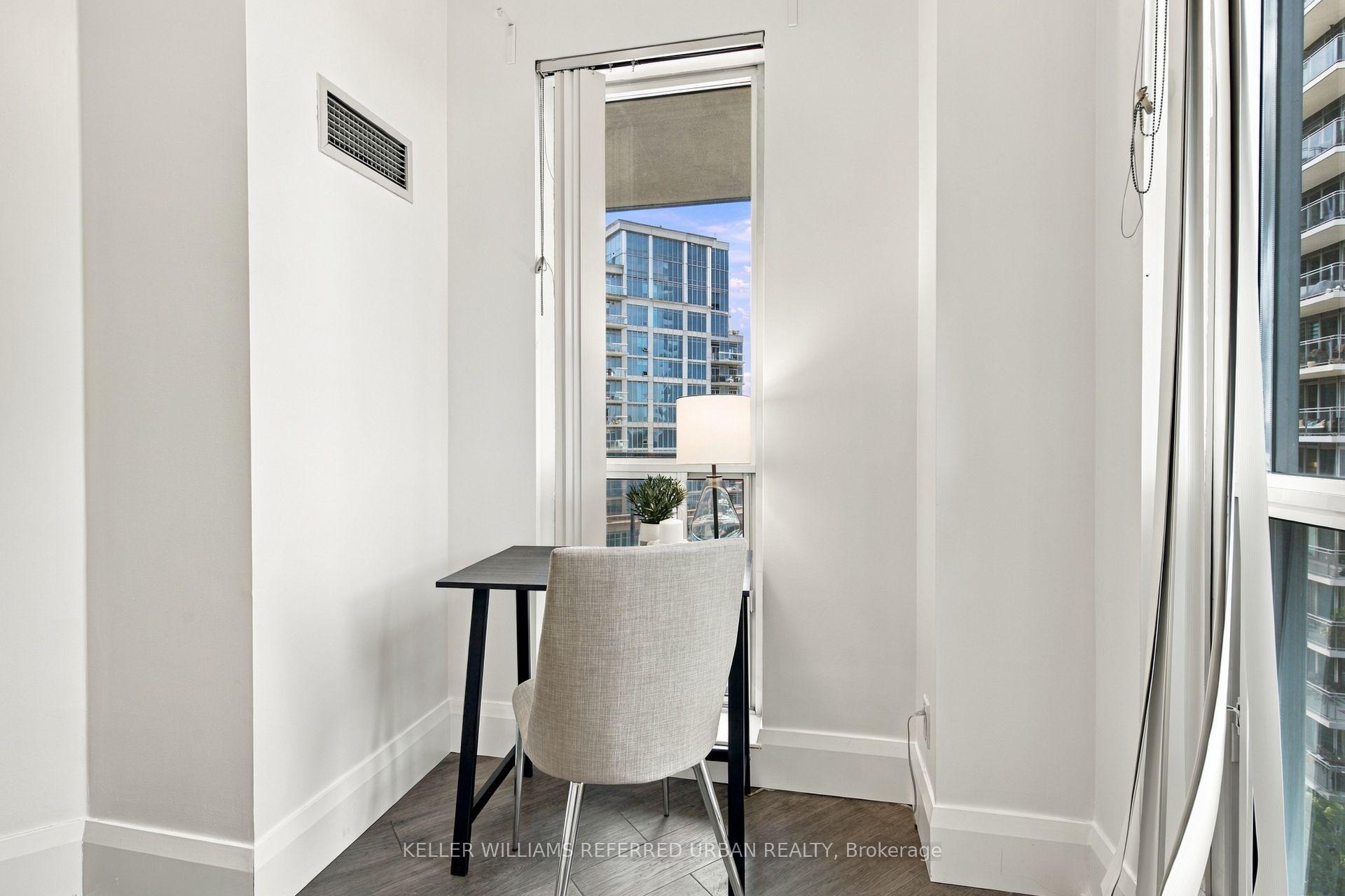 Photo 26 of Unit 912, 2219 Lake Shore Boulevard W, Etobicoke, Mimico — HOMEH
