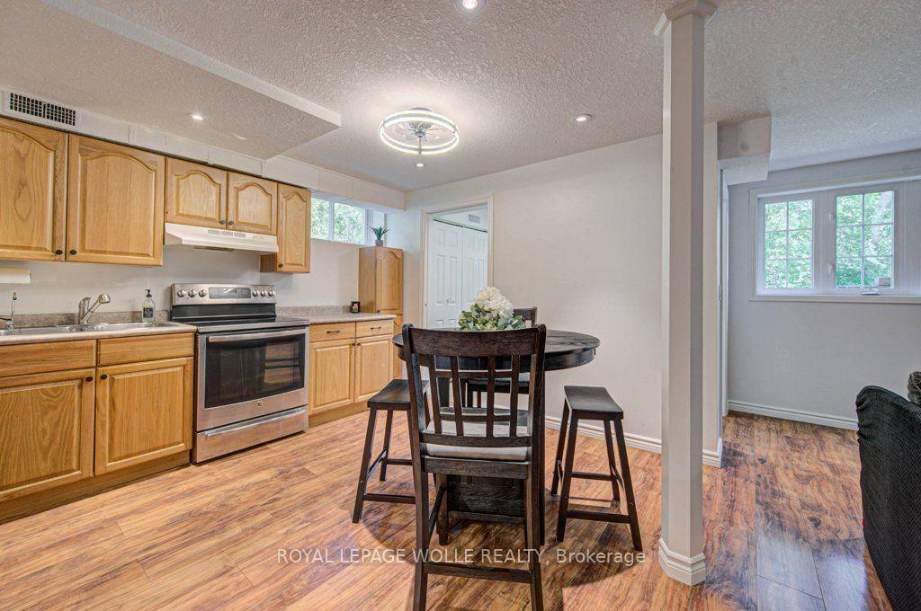 Photo 21 of 108 Lake Road, Puslinch, Puslinch Lake Settlement Areas — HOMEH