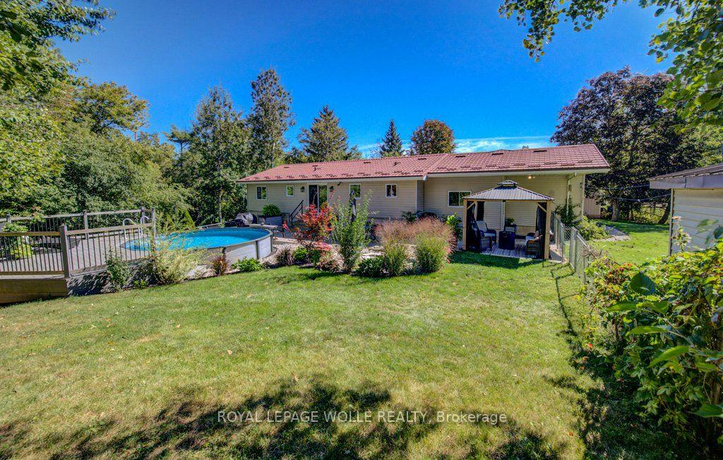 Photo 36 of 108 Lake Road, Puslinch, Puslinch Lake Settlement Areas — HOMEH