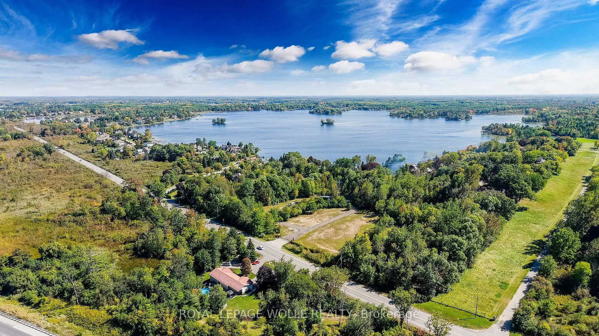 Photo 45 of 108 Lake Road, Puslinch, Puslinch Lake Settlement Areas — HOMEH