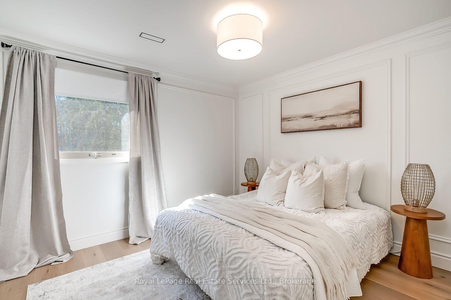 Photo 37 of 65 Normandy Place, Oakville, Central — HOMEH