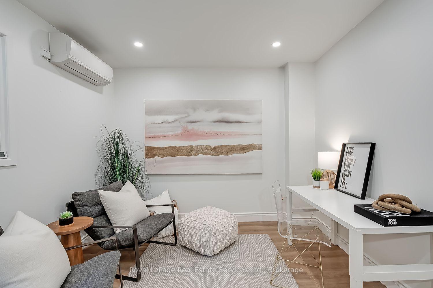 Photo 57 of 65 Normandy Place, Oakville, Central — HOMEH
