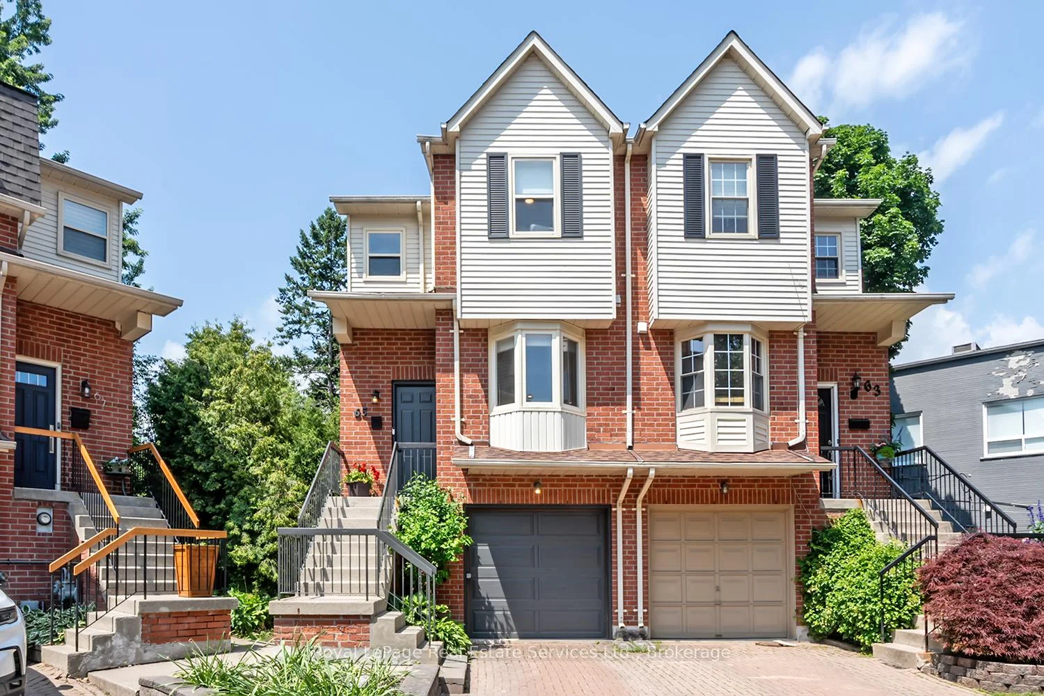 Photo 2 of 65 Normandy Place, Oakville, Central — HOMEH