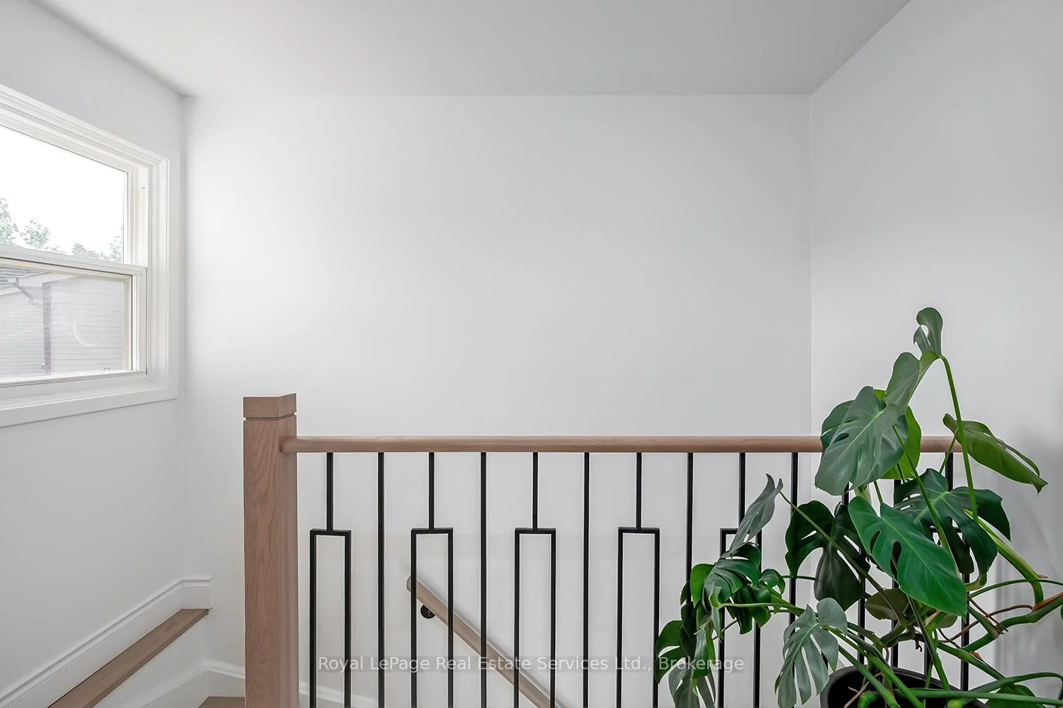 Photo 34 of 65 Normandy Place, Oakville, Central — HOMEH