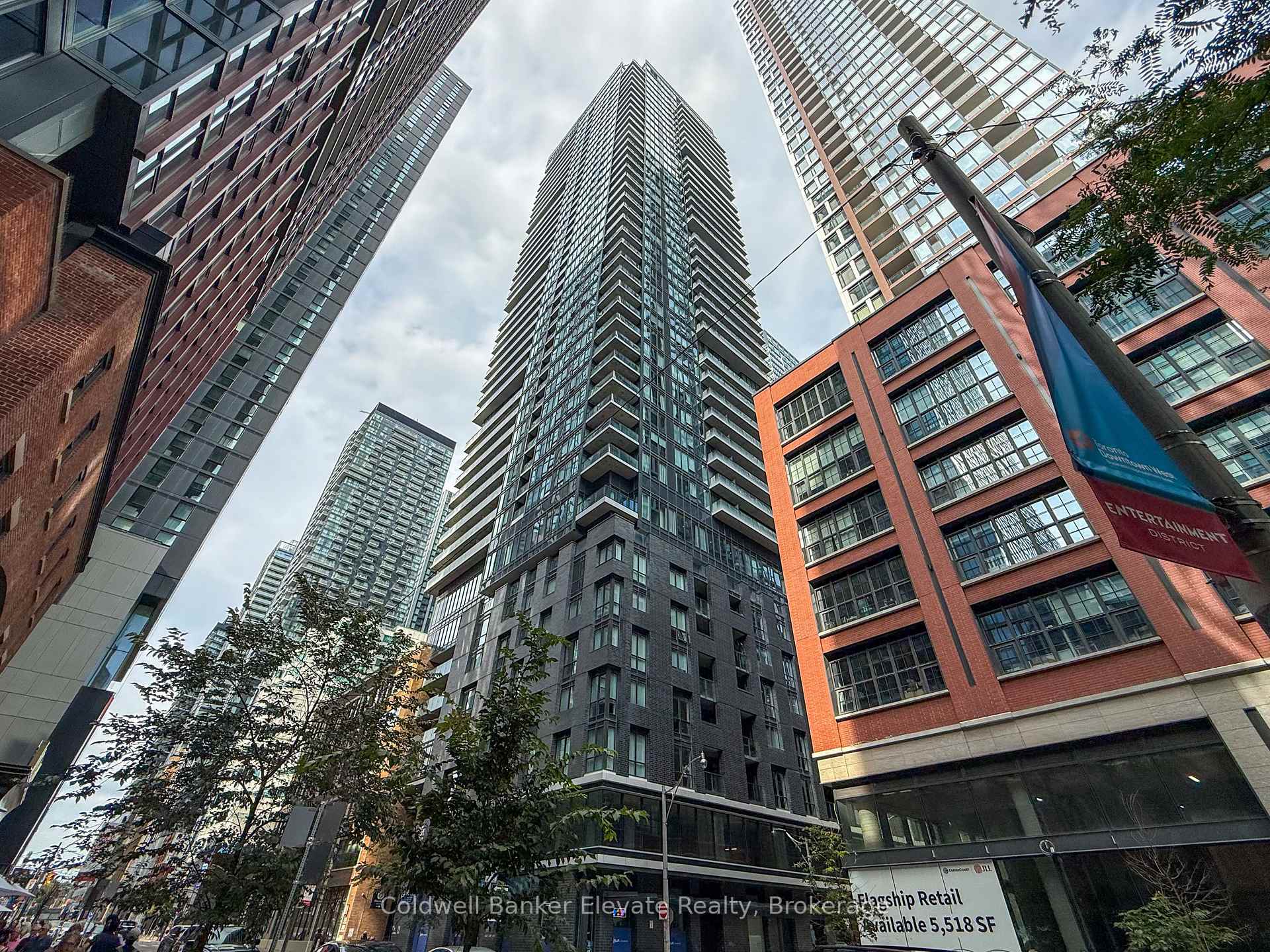 Photo 1 of Unit 2901, 115 Blue Jays Way, Toronto, Waterfront Communities — HOMEH