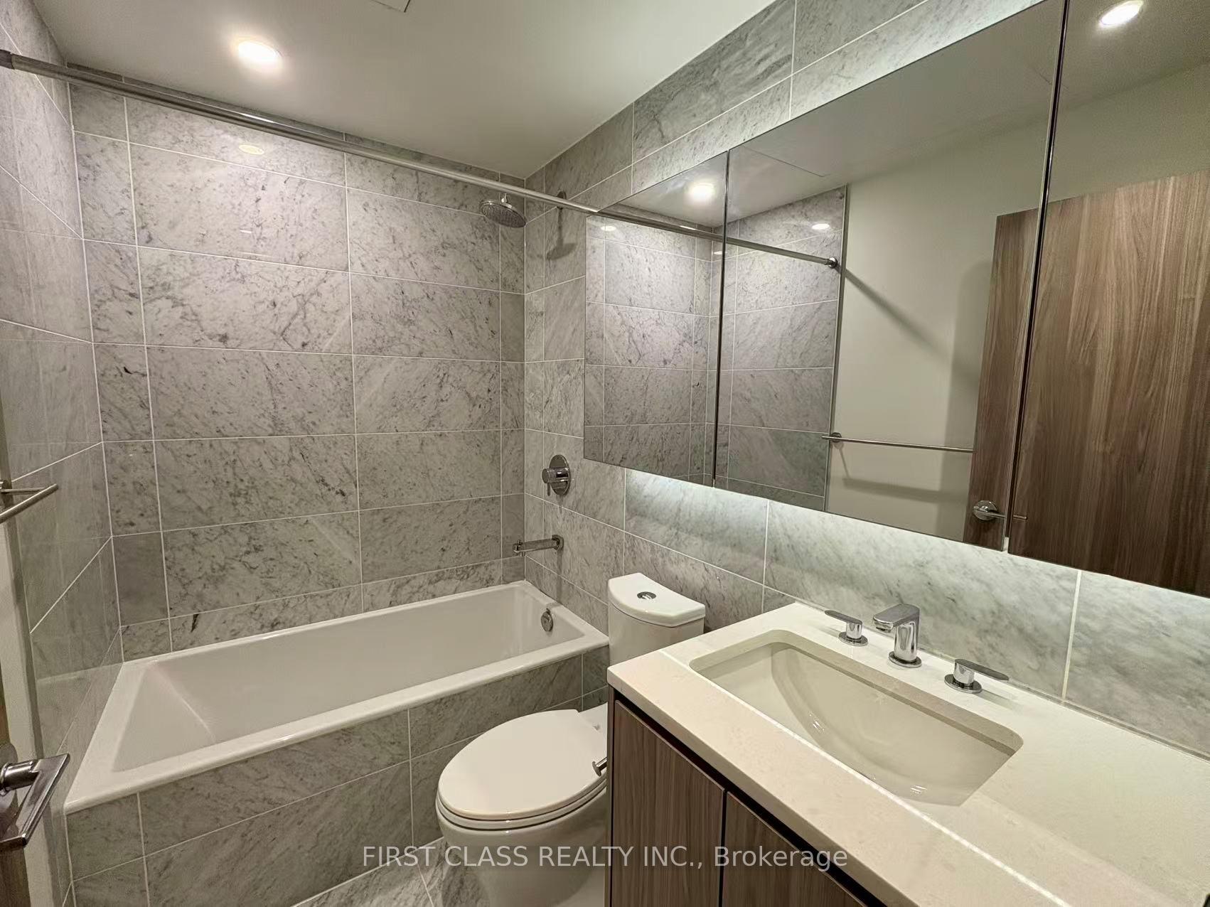 Photo 3 of Unit 608, 95 Mcmahon Drive, North York, Bayview Village — HOMEH