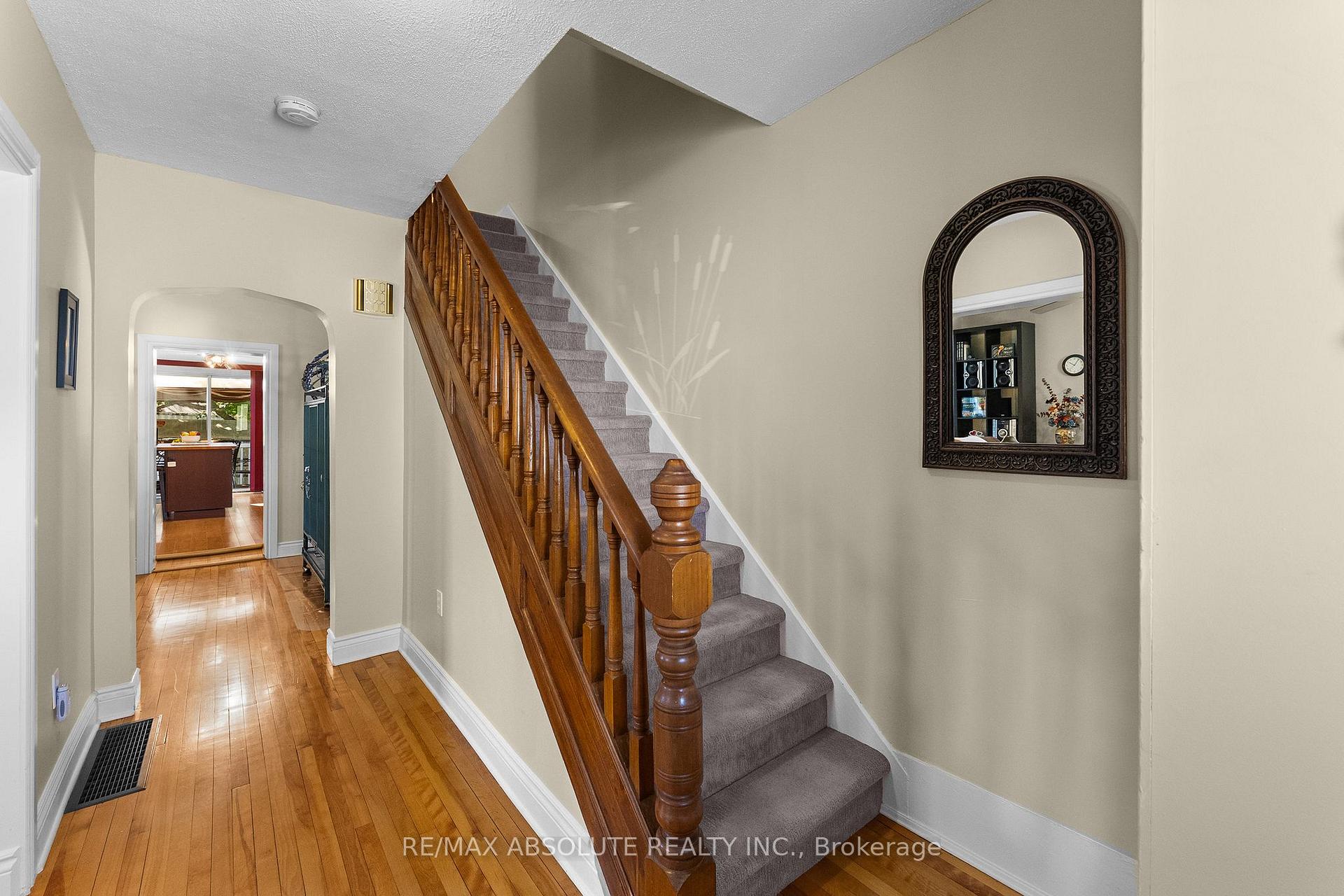Photo 4 of 150 McGonigal Street W, Arnprior, Arnprior — HOMEH