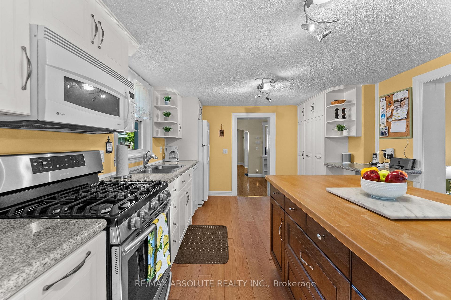 Photo 17 of 150 McGonigal Street W, Arnprior, Arnprior — HOMEH