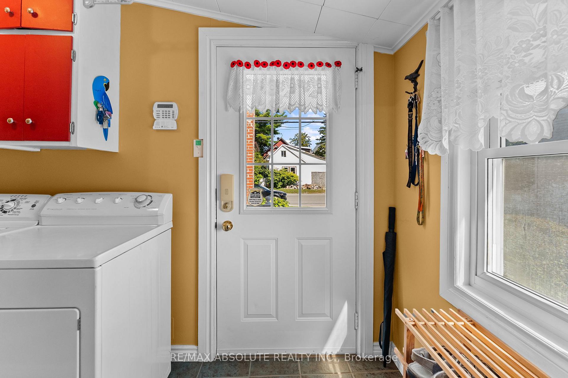 Photo 21 of 150 McGonigal Street W, Arnprior, Arnprior — HOMEH