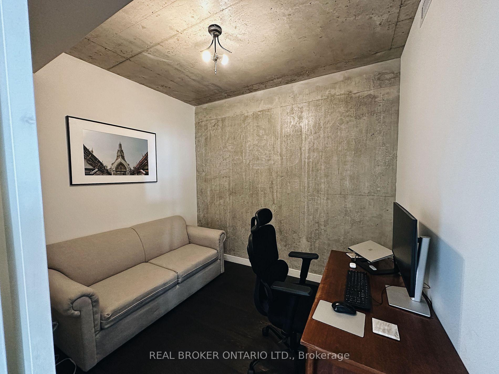 Photo 9 of Unit 605, 111 Bathurst Street, Toronto, Waterfront Communities — HOMEH