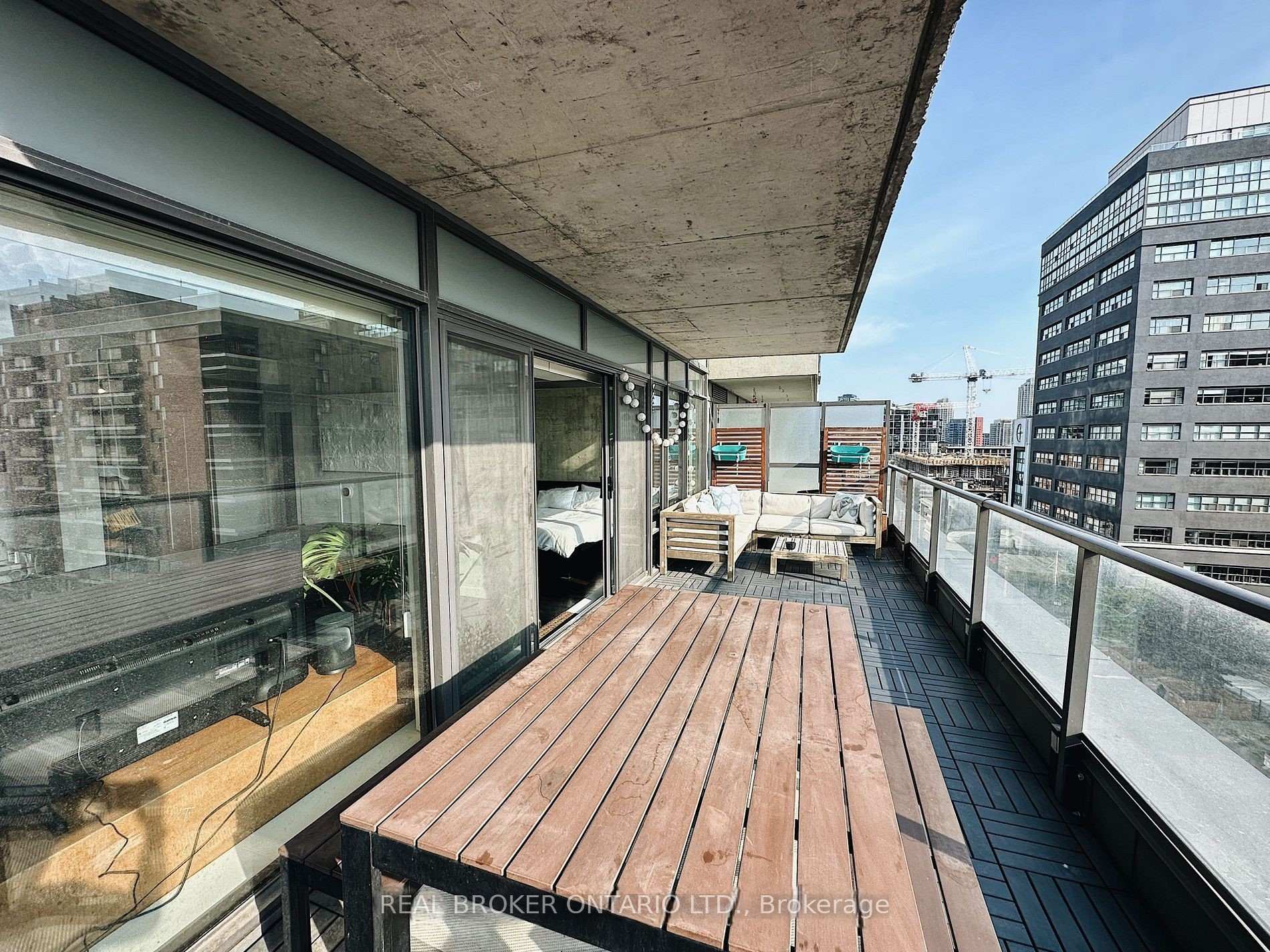 Photo 18 of Unit 605, 111 Bathurst Street, Toronto, Waterfront Communities — HOMEH