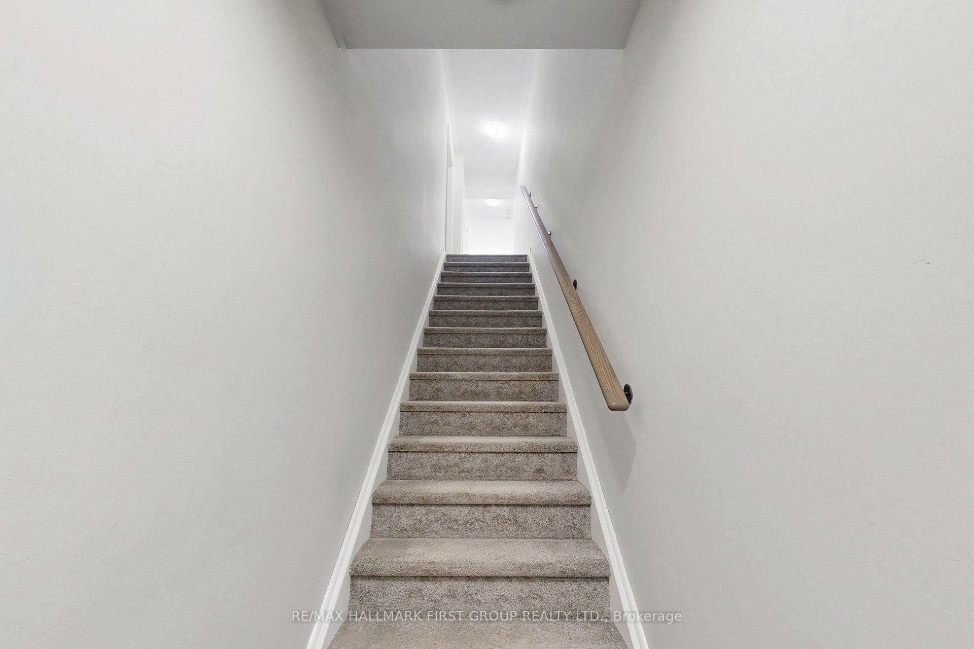 Photo 7 of Unit 25, 12 Lookout Drive, Clarington, Bowmanville — HOMEH