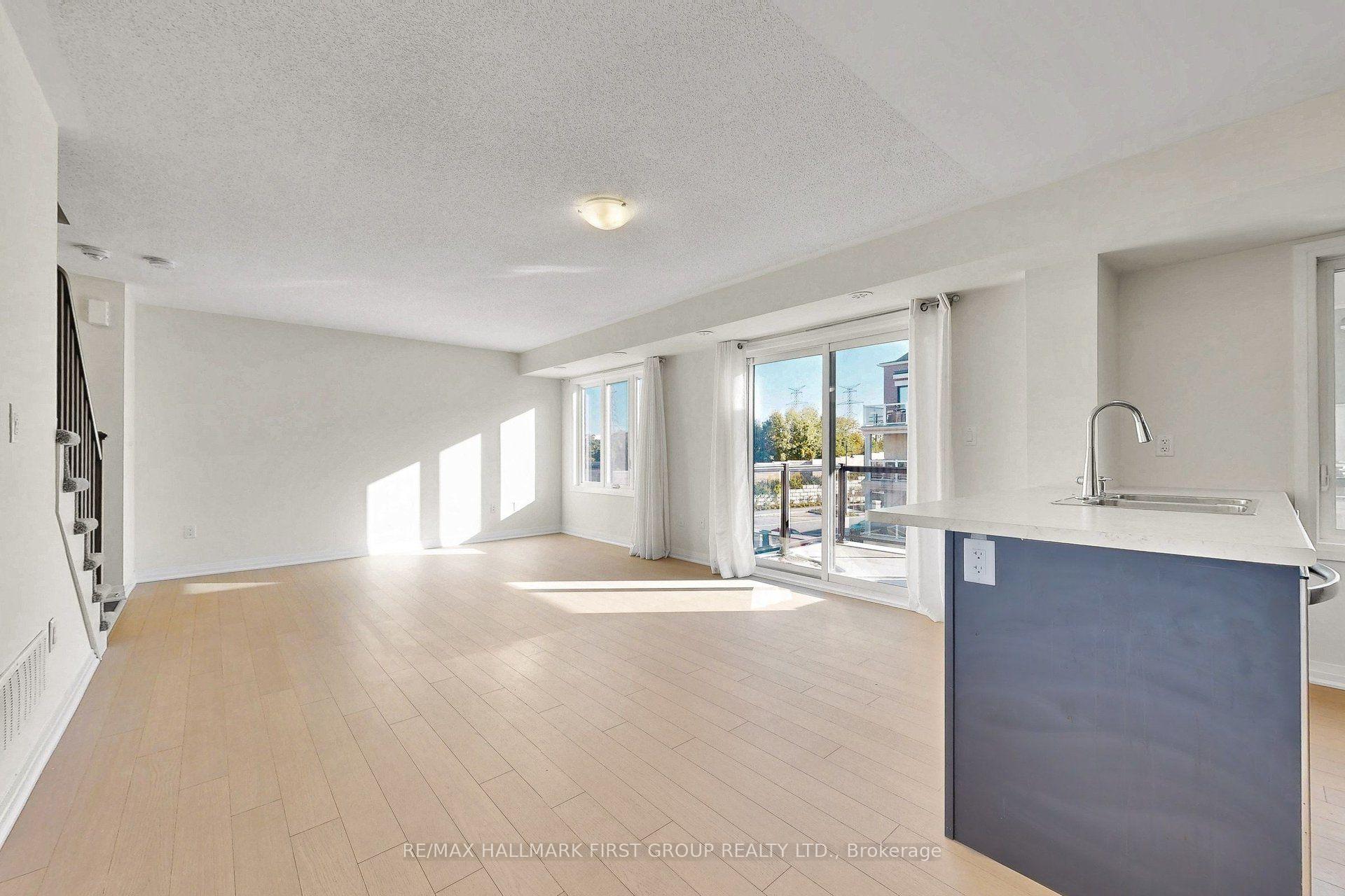 Photo 12 of Unit 25, 12 Lookout Drive, Clarington, Bowmanville — HOMEH