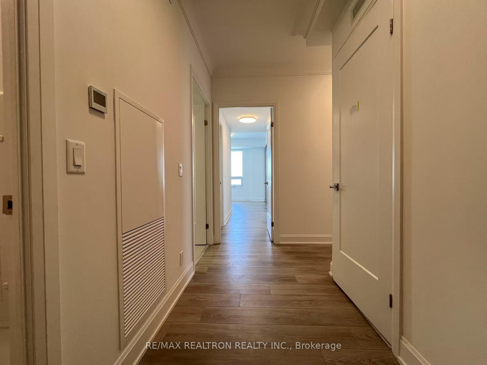 Photo 2 of Unit 1101, 38 Water Walk Drive, Markham, Unionville — HOMEH