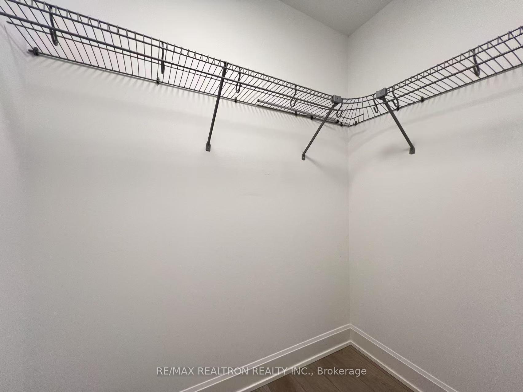 Photo 4 of Unit 1101, 38 Water Walk Drive, Markham, Unionville — HOMEH