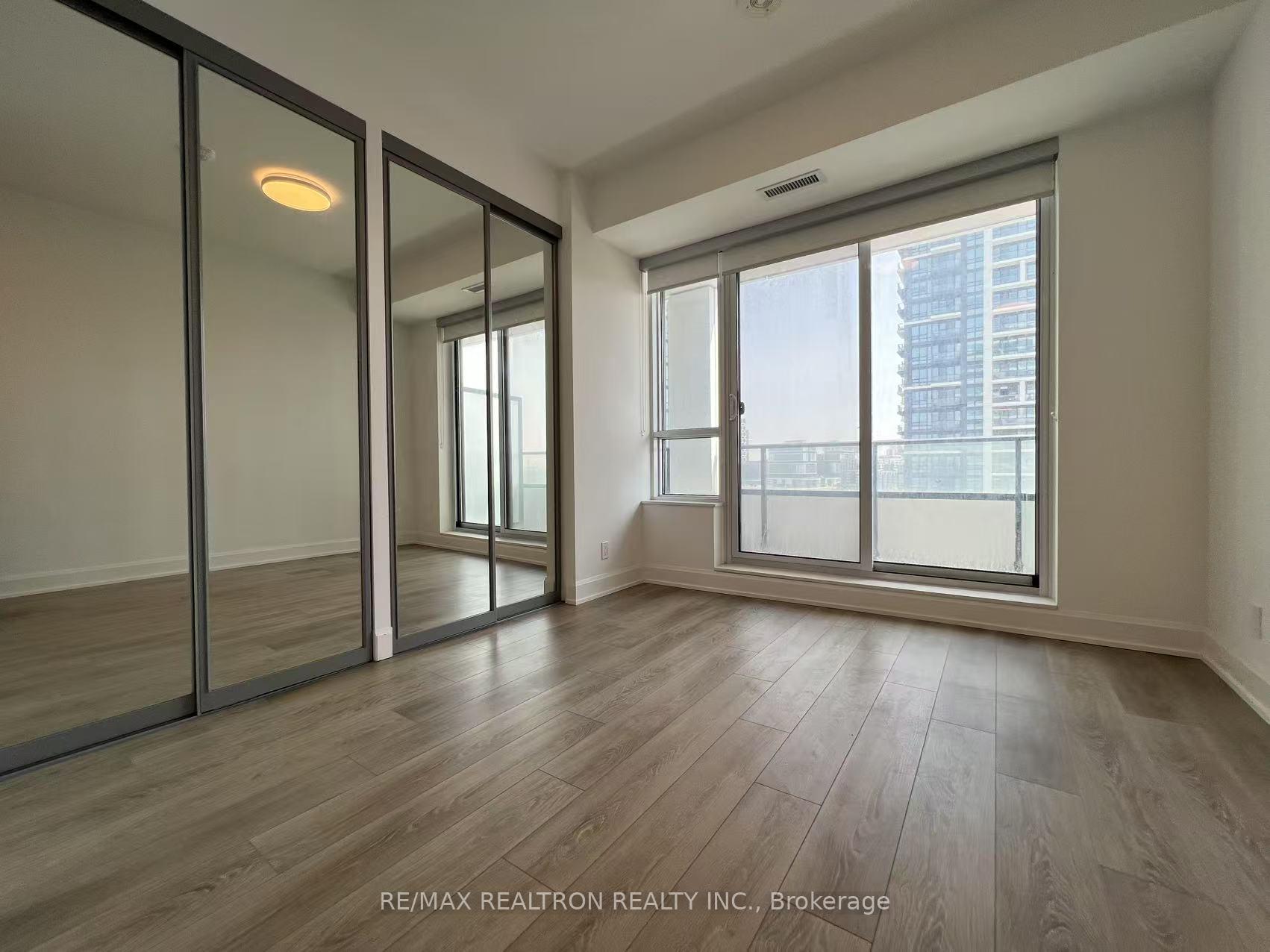 Photo 12 of Unit 1101, 38 Water Walk Drive, Markham, Unionville — HOMEH