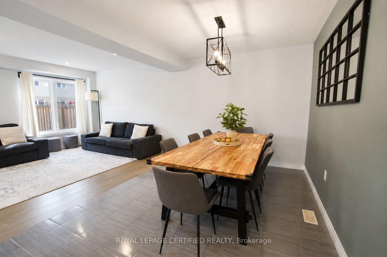 Photo 11 of 5 Bethune Avenue, Hamilton, Hannon — HOMEH