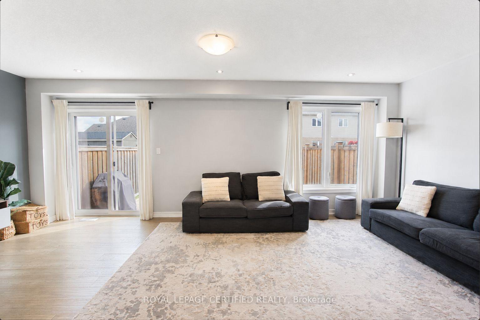 Photo 13 of 5 Bethune Avenue, Hamilton, Hannon — HOMEH
